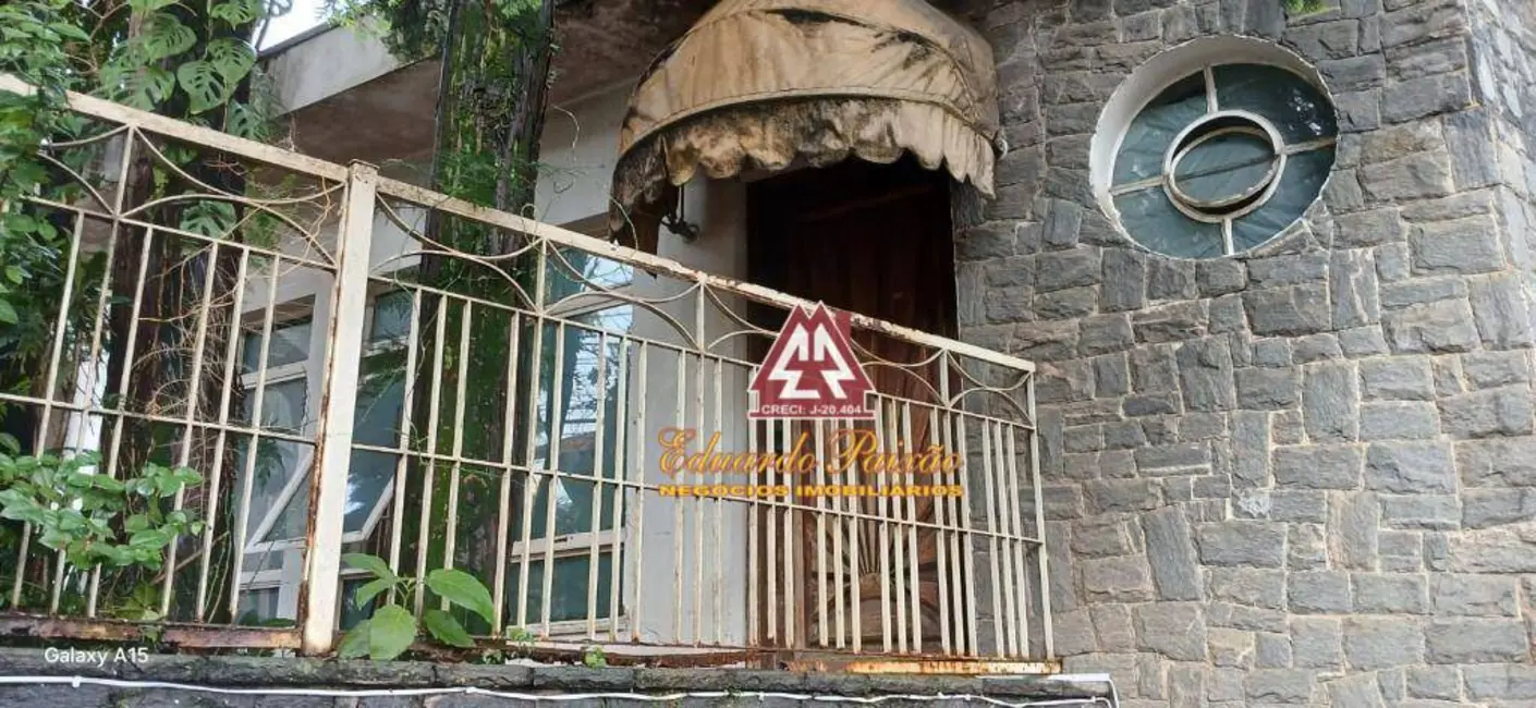 Foto 2 de Casa com 3 quartos à venda, 241m2 em Vila Maranduba, Guarulhos - SP