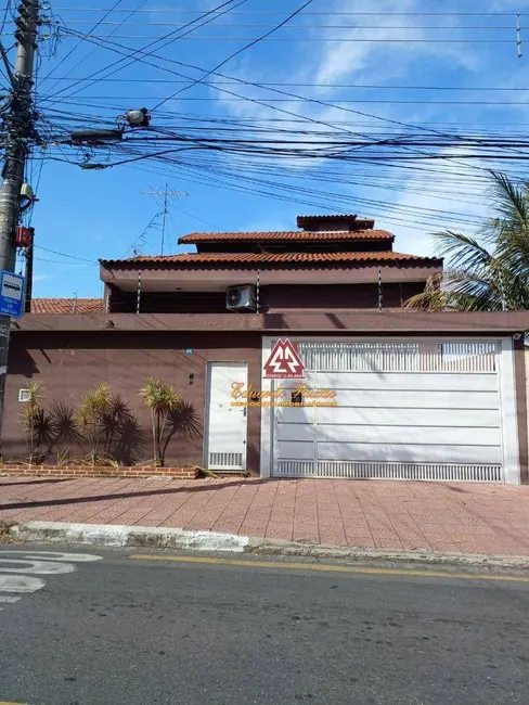 Foto 4 de Sobrado com 3 quartos à venda, 400m2 em Jardim Rosana, Guarulhos - SP