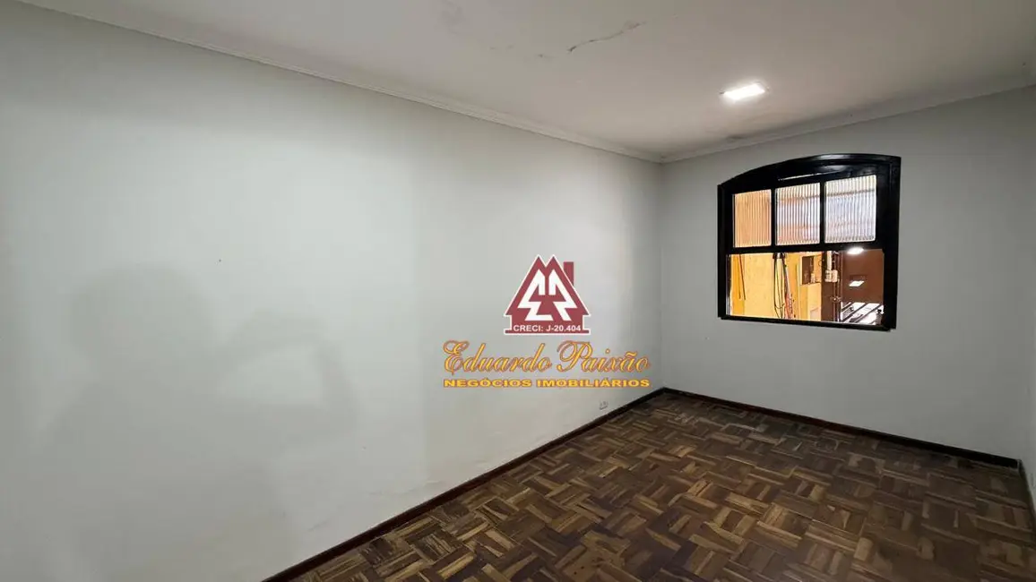 Casa com 2 quartos à venda, 111m2 em Jardim Almeida Prado, Guarulhos - SP - imagem 9 Foto 9 de Casa com 2 quartos à venda, 111m2 em Jardim Almeida Prado, Guarulhos - SP