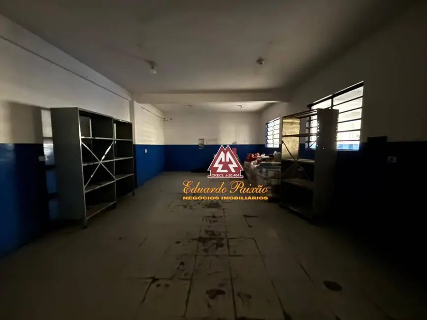 Foto 6 de Armazém / Galpão para alugar, 650m2 em Vila Itapegica, Guarulhos - SP