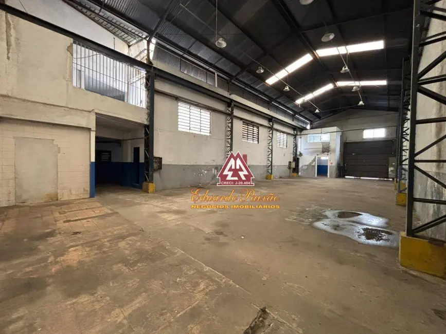 Foto 3 de Armazém / Galpão para alugar, 650m2 em Vila Itapegica, Guarulhos - SP