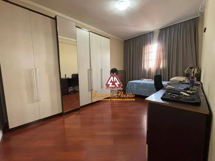 Foto 8 de Apartamento com 2 quartos para alugar, 70m2 em Vila Galvão, Guarulhos - SP
