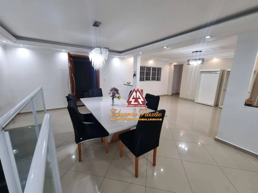 Foto 4 de Sobrado com 5 quartos à venda, 250m2 em Jardim Adriana, Guarulhos - SP