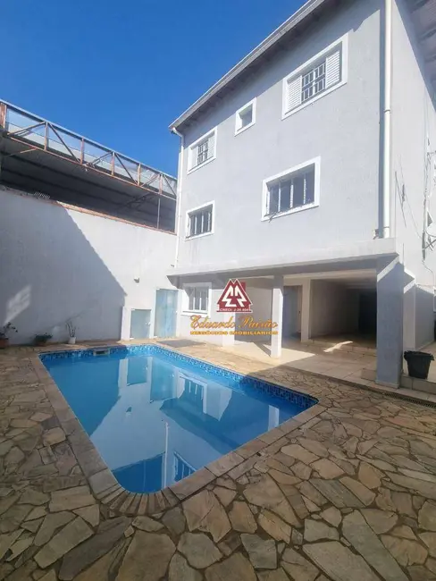 Foto 1 de Sobrado com 5 quartos à venda, 250m2 em Jardim Adriana, Guarulhos - SP