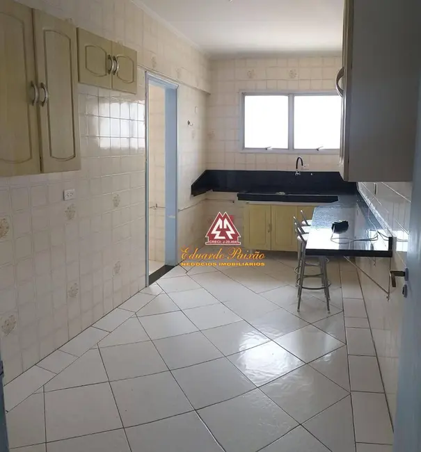 Foto 2 de Apartamento com 2 quartos à venda, 70m2 em Vila Milton, Guarulhos - SP