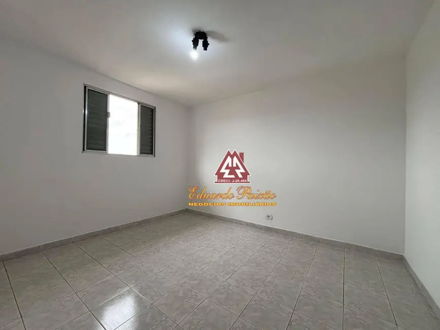 Foto 7 de Apartamento com 2 quartos para alugar, 70m2 em Jardim Terezópolis, Guarulhos - SP