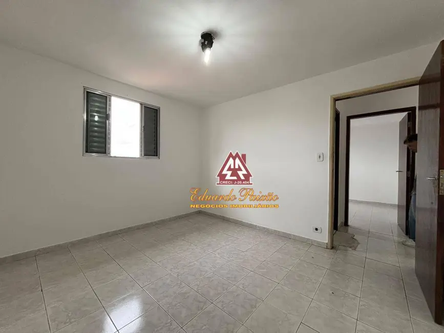 Foto 8 de Apartamento com 2 quartos para alugar, 70m2 em Jardim Terezópolis, Guarulhos - SP