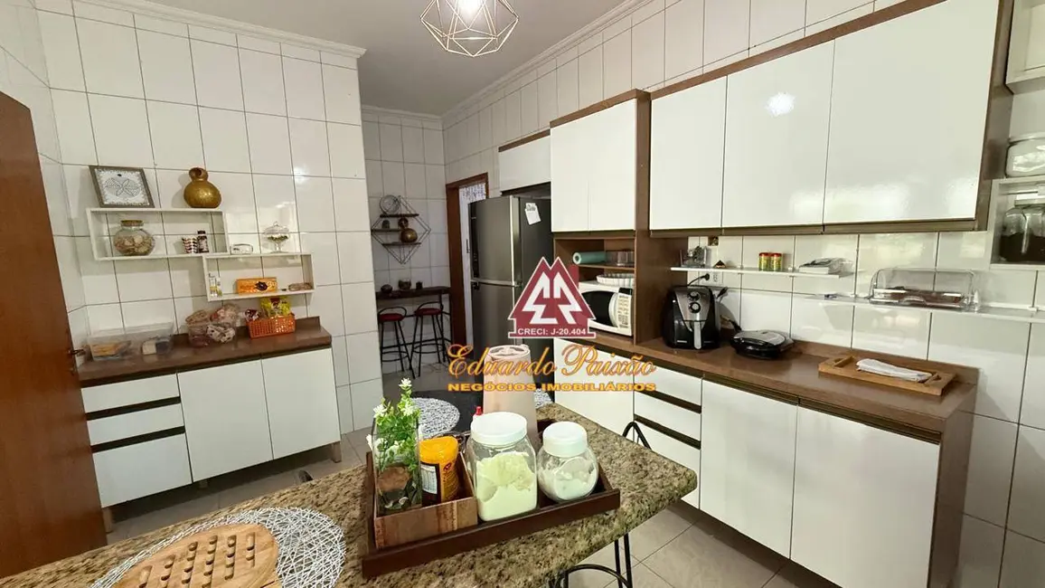 Foto 1 de Casa com 2 quartos à venda, 198m2 em Vila Milton, Guarulhos - SP