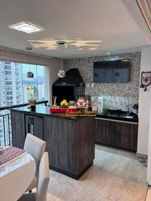 Foto 9 de Apartamento com 3 quartos à venda, 217m2 em Jardim Flor da Montanha, Guarulhos - SP