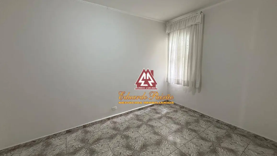 Foto 5 de Casa com 2 quartos à venda, 300m2 em Vila Nilo, São Paulo - SP
