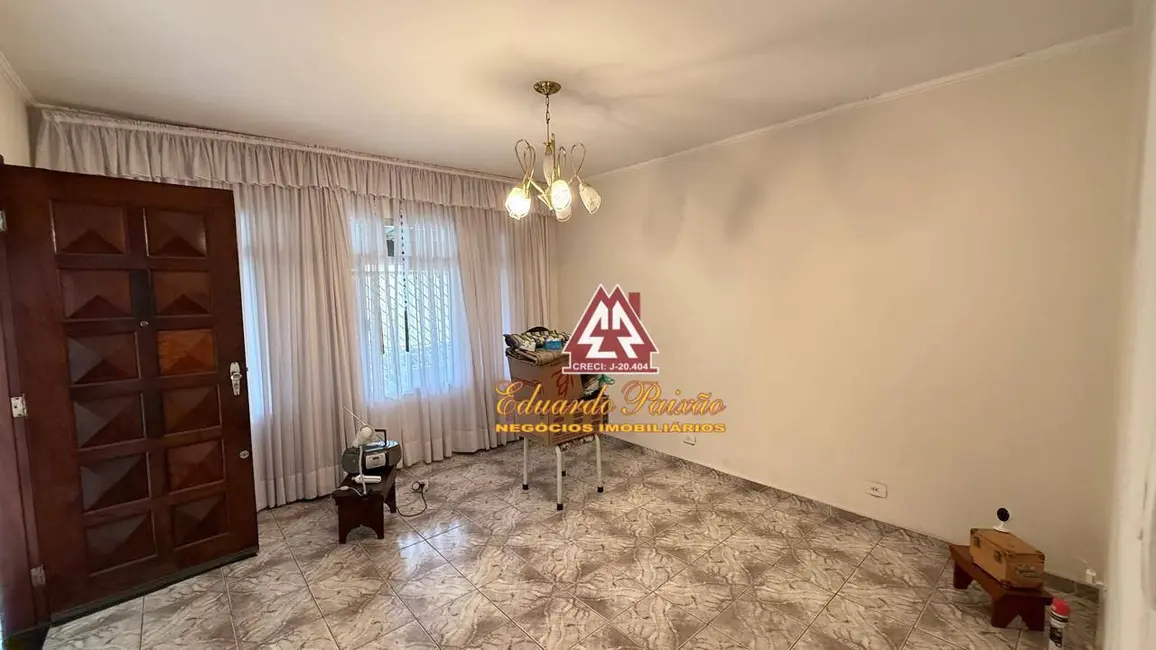Foto 3 de Casa com 2 quartos à venda, 300m2 em Vila Nilo, São Paulo - SP