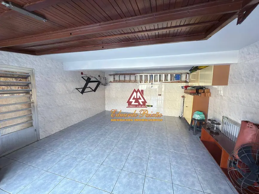 Sobrado com 3 quartos à venda, 160m2 em Jardim Rosa de Franca, Guarulhos - SP - imagem 2 Foto 2 de Sobrado com 3 quartos à venda, 160m2 em Jardim Rosa de Franca, Guarulhos - SP