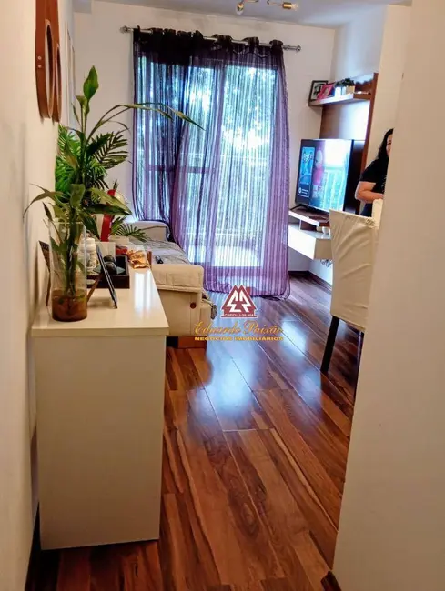 Apartamento com 3 quartos à venda, 60m2 em Vila Endres, Guarulhos - SP - imagem 1 Foto 1 de Apartamento com 3 quartos à venda, 60m2 em Vila Endres, Guarulhos - SP