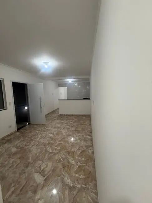 Casa com 2 quartos à venda, 125m2 em Parque Continental I, Guarulhos - SP - imagem 2 Foto 2 de Casa com 2 quartos à venda, 125m2 em Parque Continental I, Guarulhos - SP