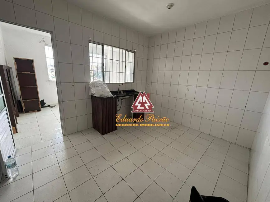 Foto 3 de Casa com 2 quartos para alugar, 100m2 em Parque Continental I, Guarulhos - SP