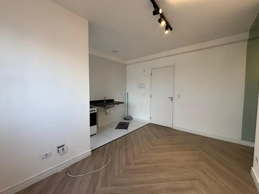 Foto 5 de Apartamento com 2 quartos para alugar, 38m2 em Vila Galvão, Guarulhos - SP
