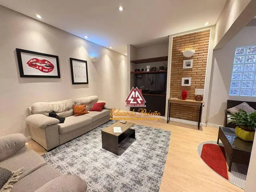 Foto 2 de Casa com 2 quartos à venda, 118m2 em Vila Galvão, Guarulhos - SP