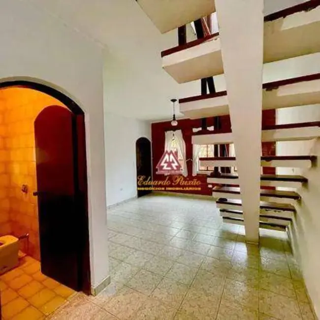 Foto 8 de Sobrado com 3 quartos à venda, 154m2 em Jardim Rosa de Franca, Guarulhos - SP