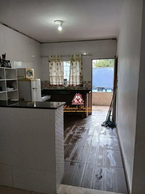 Foto 5 de Casa com 2 quartos à venda, 280m2 em Itanhaem - SP