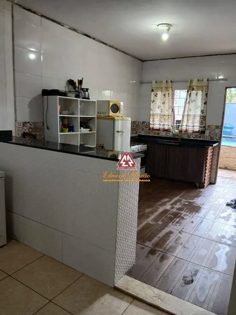 Foto 6 de Casa com 2 quartos à venda, 280m2 em Itanhaem - SP
