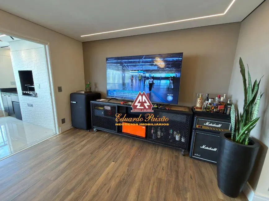 Foto 8 de Apartamento com 3 quartos à venda, 137m2 em Vila Rosália, Guarulhos - SP