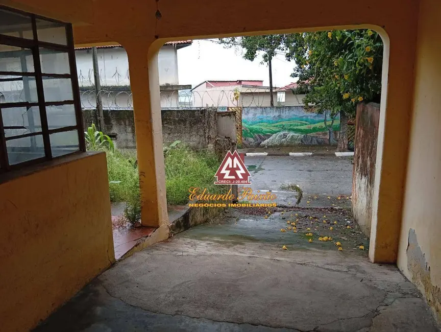 Foto 6 de Sobrado com 3 quartos à venda, 450m2 em Jardim Munhoz, Guarulhos - SP