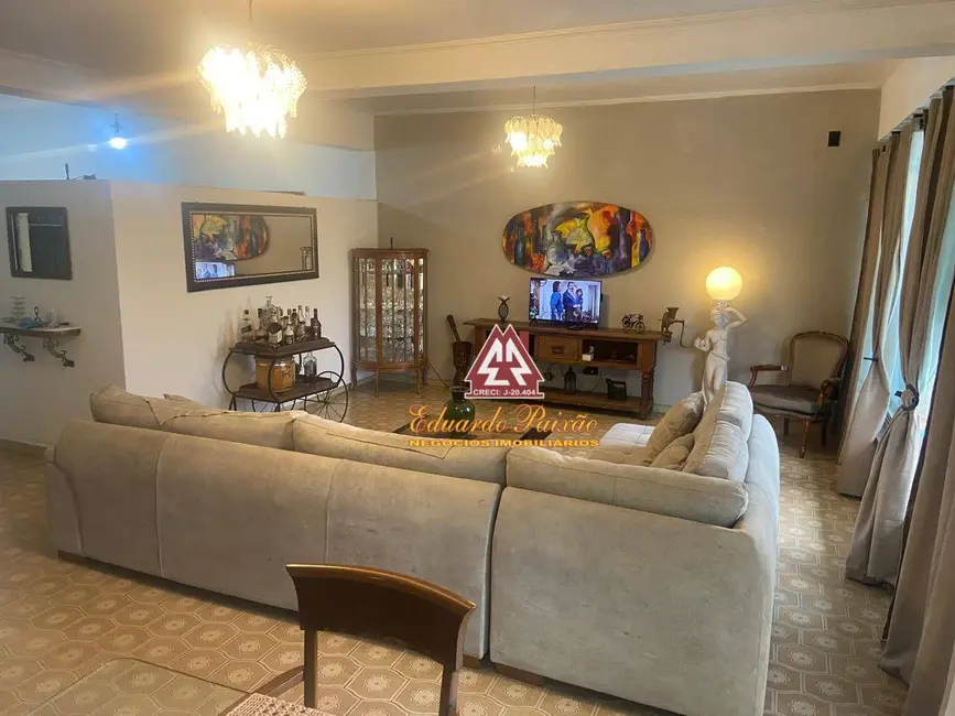 Foto 4 de Sobrado com 3 quartos à venda e para alugar, 335m2 em Vila Galvão, Guarulhos - SP