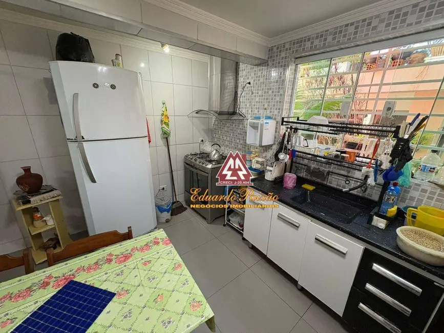 Foto 7 de Sobrado com 2 quartos para alugar, 158m2 em Jardim Terezópolis, Guarulhos - SP