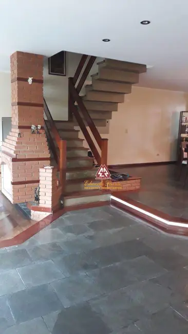 Foto 3 de Sobrado com 3 quartos à venda, 250m2 em Jardim Gumercindo, Guarulhos - SP