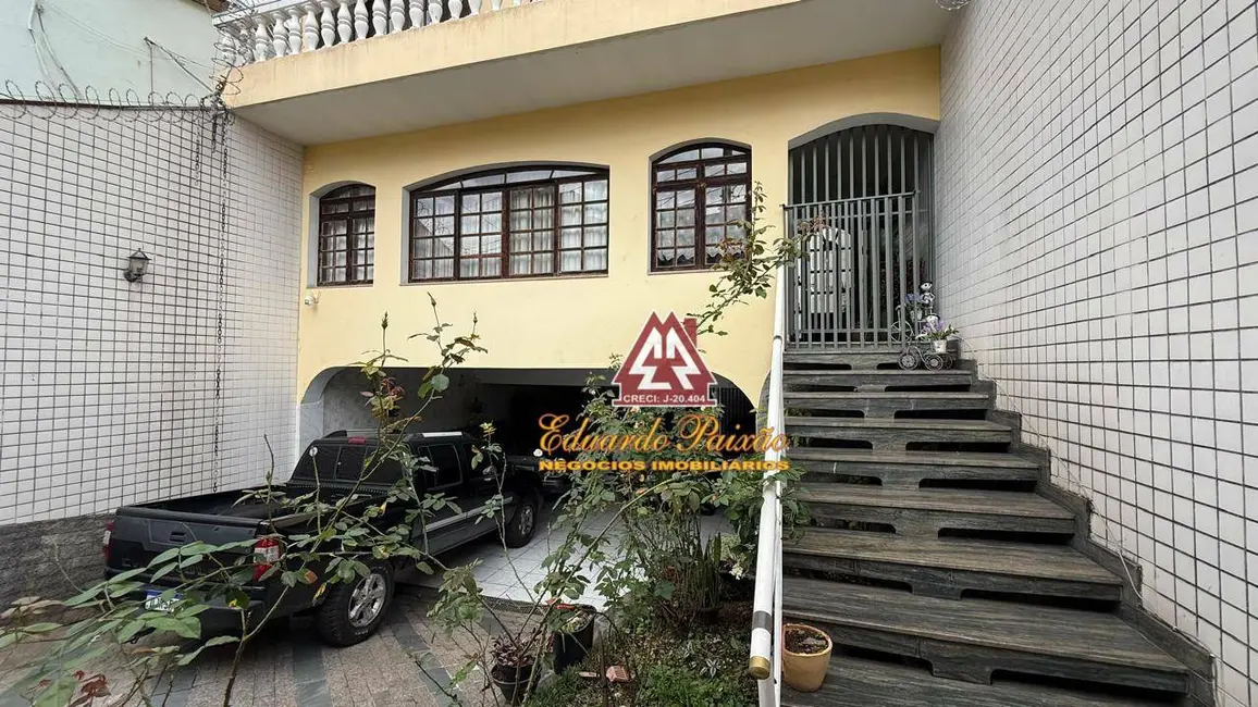 Sobrado com 4 quartos à venda, 240m2 em Jardim Barbosa, Guarulhos - SP - imagem 2 Foto 2 de Sobrado com 4 quartos à venda, 240m2 em Jardim Barbosa, Guarulhos - SP
