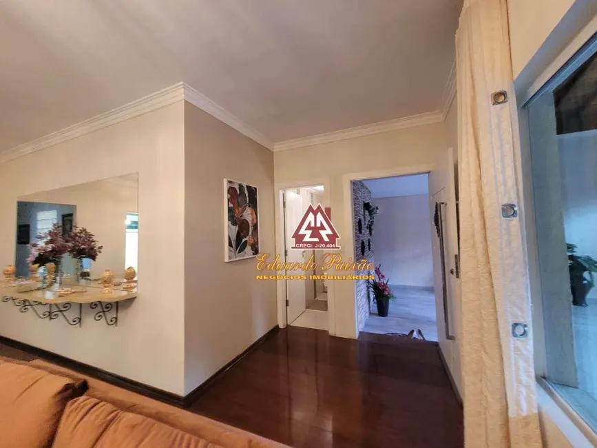 Foto 6 de Casa com 3 quartos à venda, 225m2 em Jardim São Judas Tadeu, Guarulhos - SP