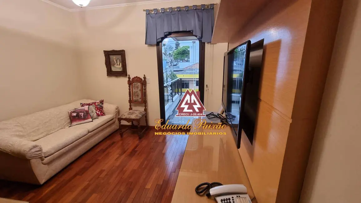 Foto 9 de Apartamento com 4 quartos à venda, 203m2 em Vila Galvão, Guarulhos - SP
