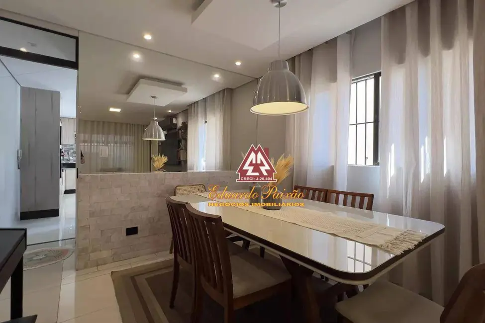 Foto 2 de Sobrado com 3 quartos à venda e para alugar, 150m2 em Jardim Santa Mena, Guarulhos - SP