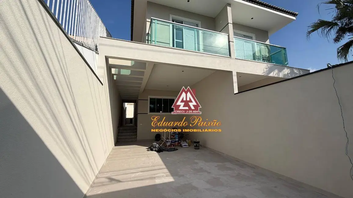 Sobrado com 3 quartos à venda, 200m2 em Vila Galvão, Guarulhos - SP - imagem 1 Foto 1 de Sobrado com 3 quartos à venda, 200m2 em Vila Galvão, Guarulhos - SP