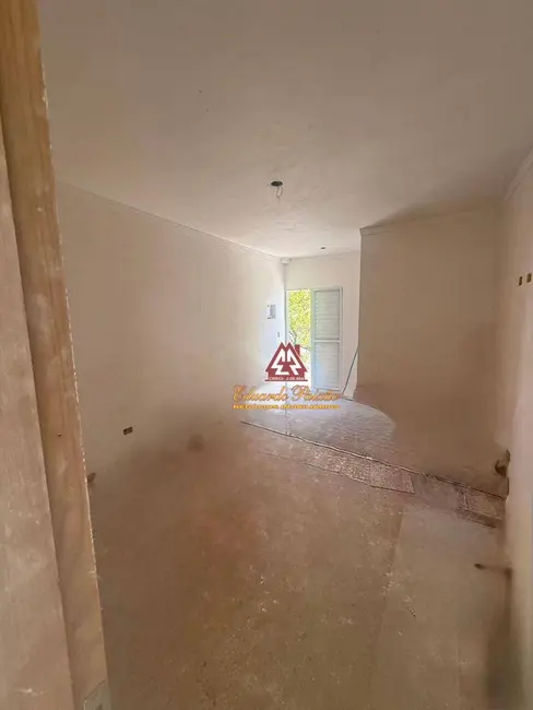 Foto 6 de Sobrado com 3 quartos à venda, 180m2 em Jardim Santa Clara, Guarulhos - SP