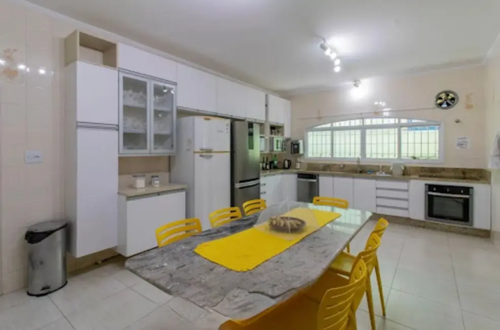 Foto 5 de Casa com 3 quartos à venda, 300m2 em Jardim Bom Clima, Guarulhos - SP