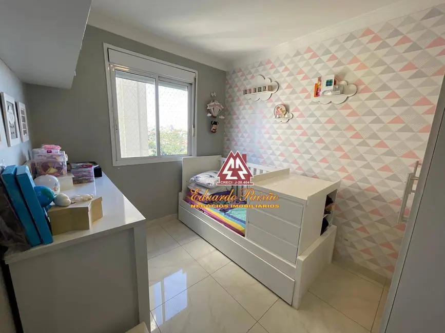 Foto 9 de Apartamento com 3 quartos à venda, 146m2 em Vila Galvão, Guarulhos - SP