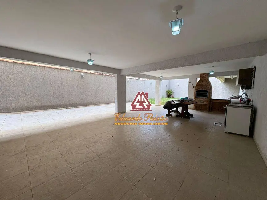 Foto 5 de Casa com 3 quartos para alugar, 250m2 em Jardim Santa Mena, Guarulhos - SP