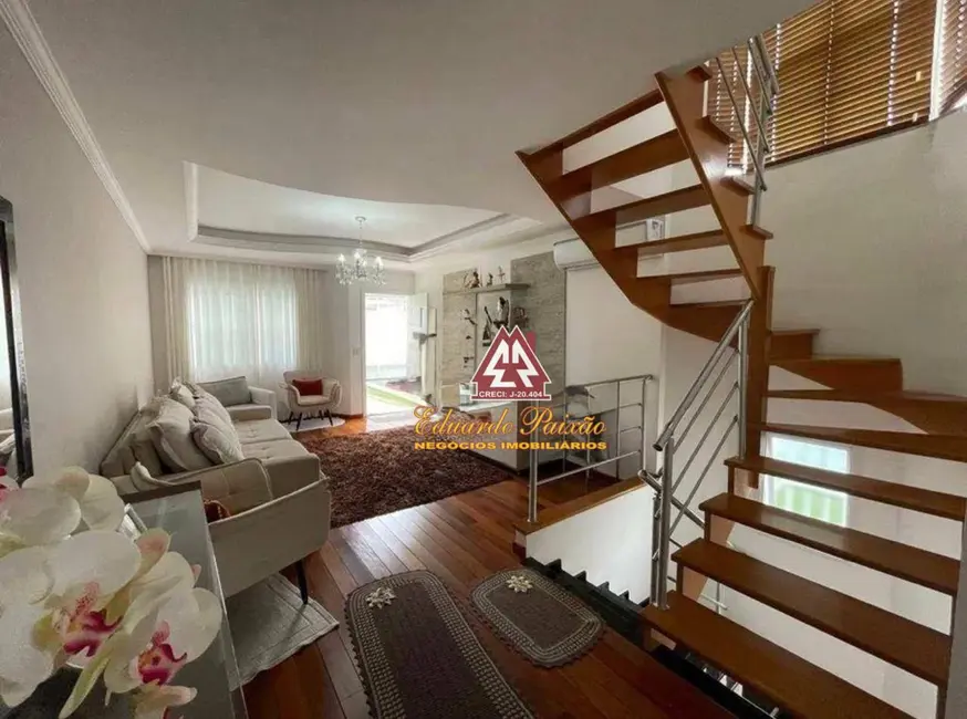 Foto 5 de Sobrado com 3 quartos à venda, 164m2 em Picanço, Guarulhos - SP