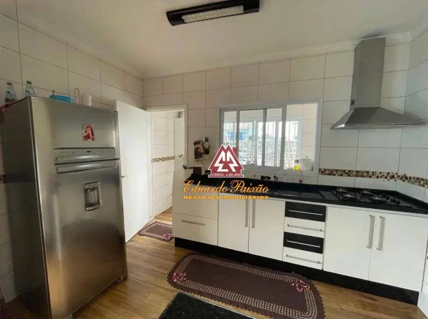 Foto 8 de Sobrado com 3 quartos à venda, 164m2 em Picanço, Guarulhos - SP