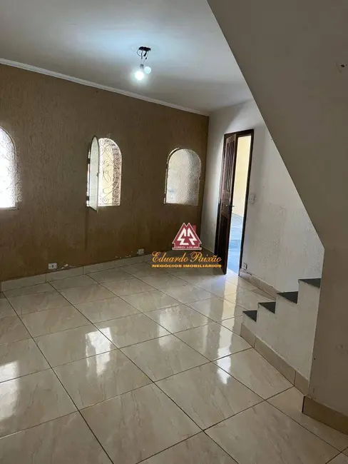 Foto 1 de Sobrado com 3 quartos à venda, 160m2 em Jardim do Papai, Guarulhos - SP