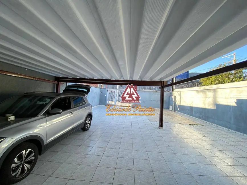 Casa com 2 quartos à venda, 250m2 em Jardim Gracinda, Guarulhos - SP - imagem 4 Foto 4 de Casa com 2 quartos à venda, 250m2 em Jardim Gracinda, Guarulhos - SP