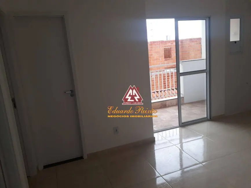 Foto 4 de Apartamento com 2 quartos à venda, 45m2 em Vila Nova Carolina, São Paulo - SP
