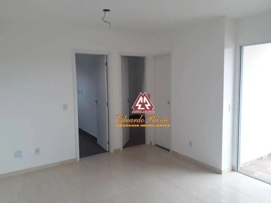 Foto 2 de Apartamento com 2 quartos à venda, 45m2 em Vila Nova Carolina, São Paulo - SP