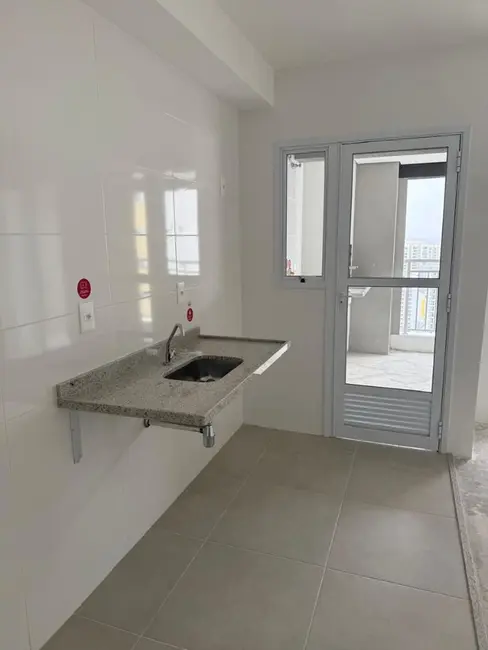 Foto 4 de Kitnet com 1 quarto à venda, 30m2 em Picanço, Guarulhos - SP