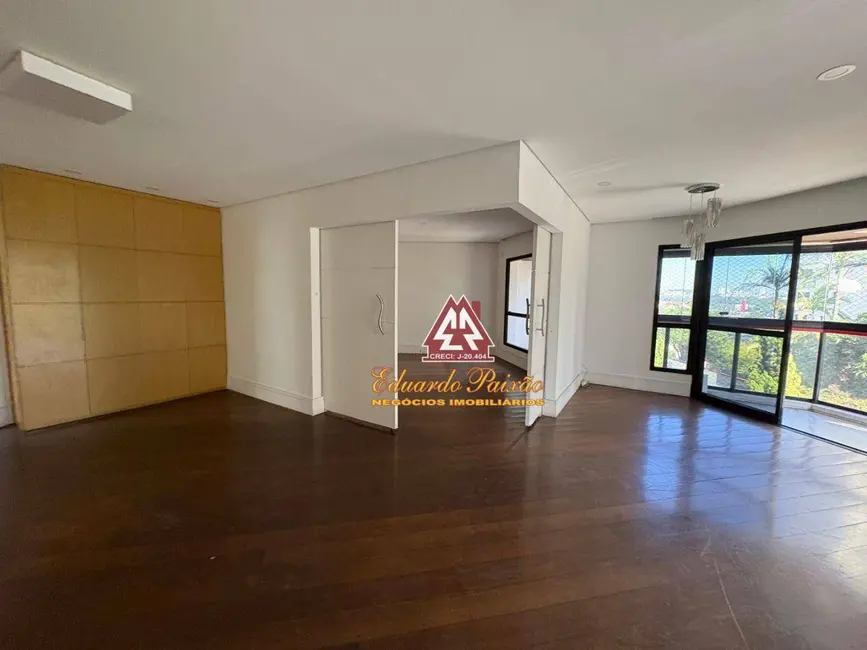 Apartamento com 4 quartos à venda e para alugar, 285m2 em Camargos, Guarulhos - SP - imagem 1 Foto 1 de Apartamento com 4 quartos à venda e para alugar, 285m2 em Camargos, Guarulhos - SP