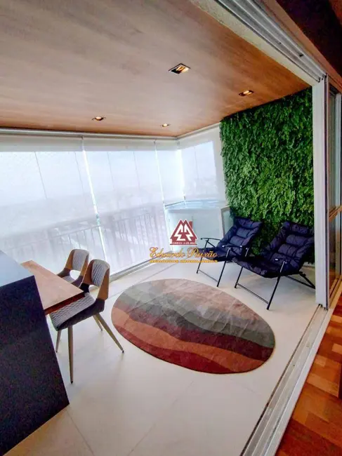 Foto 4 de Apartamento com 3 quartos à venda, 217m2 em Jardim Flor da Montanha, Guarulhos - SP