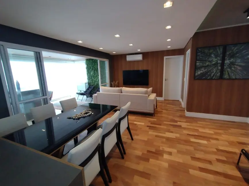 Apartamento com 3 quartos à venda, 217m2 em Jardim Flor da Montanha, Guarulhos - SP - imagem 1 Foto 1 de Apartamento com 3 quartos à venda, 217m2 em Jardim Flor da Montanha, Guarulhos - SP