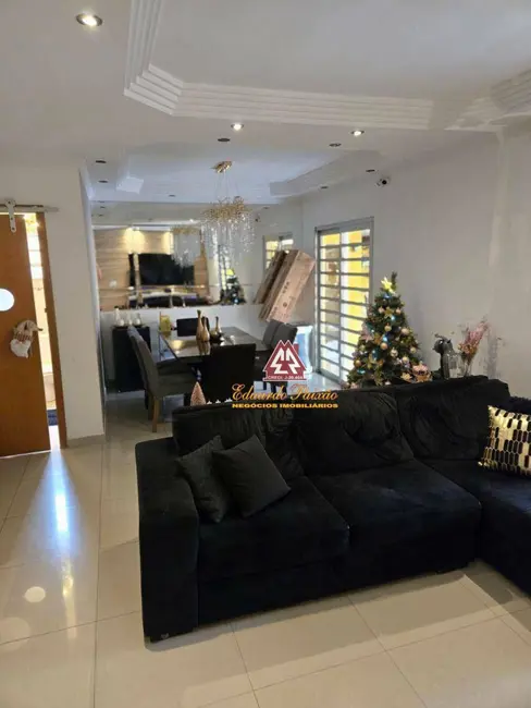 Foto 1 de Sobrado com 4 quartos à venda, 300m2 em Vila Galvão, Guarulhos - SP