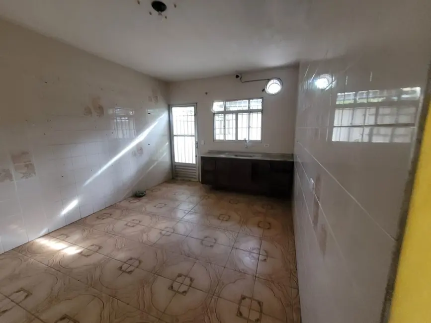 Foto 3 de Sobrado com 2 quartos à venda, 125m2 em Jardim Santa Bárbara, Guarulhos - SP
